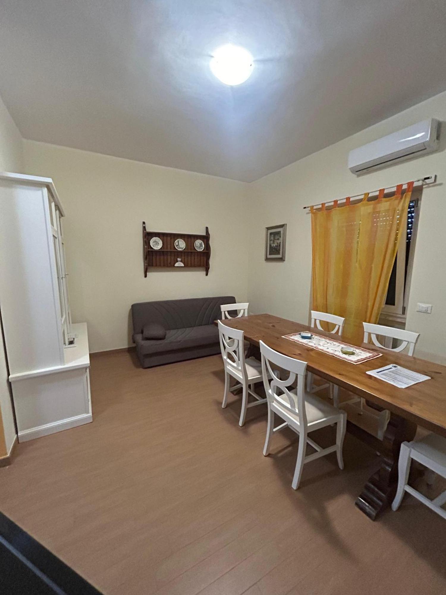 Apartament La Casina Di Karol Ronciglione  Zewnętrze zdjęcie
